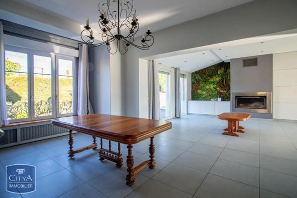 Maison à vendre 5 pièces 328m² L'Horme (42152)