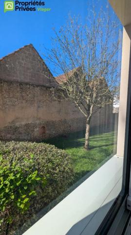 Exclusivité.Appartement Viager occupé CHALLANS COUPLE 80 ET 90 ANS
