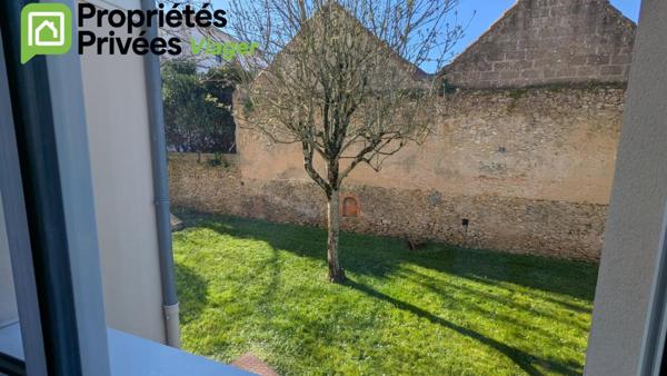 Exclusivité.Appartement Viager occupé CHALLANS COUPLE 80 ET 90 ANS