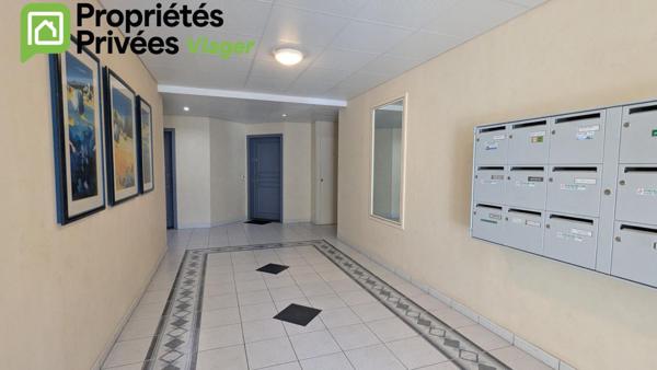 Exclusivité.Appartement Viager occupé CHALLANS COUPLE 80 ET 90 ANS