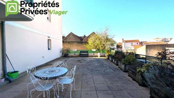 Exclusivité.Appartement Viager occupé CHALLANS COUPLE 80 ET 90 ANS
