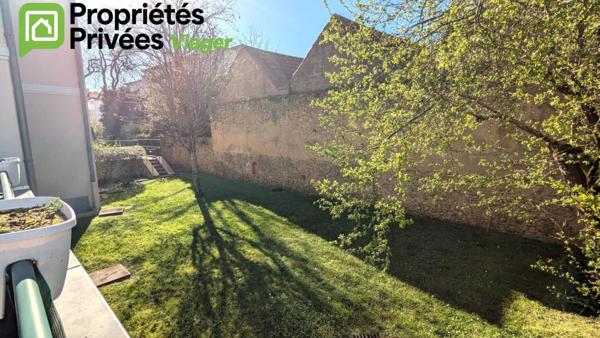 Exclusivité.Appartement Viager occupé CHALLANS COUPLE 80 ET 90 ANS