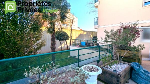Exclusivité.Appartement Viager occupé CHALLANS COUPLE 80 ET 90 ANS