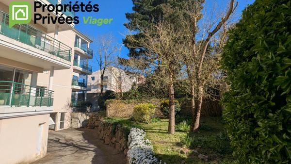 Exclusivité.Appartement Viager occupé CHALLANS COUPLE 80 ET 90 ANS