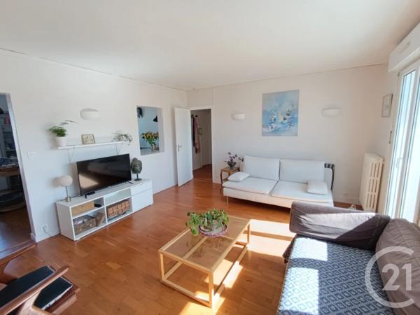 Appartement T4 à vendre  4 pièces - 76 m 2   LA ROCHELLE  - 17