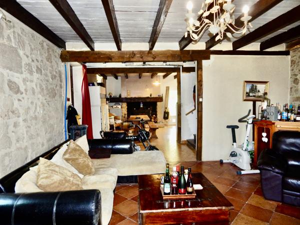 Commerce à vendre à Monbahus (47290) - Lot-et-Garonne