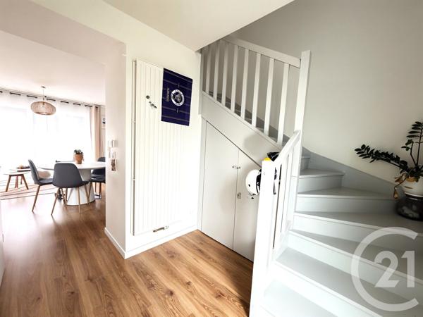 Appartement F3 à vendre  3 pièces - 70 m 2   BEGLES  - 33