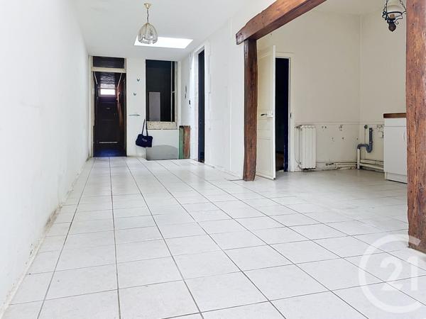 Maison à vendre  4 pièces - 79,49 m 2   ROCHEFORT  - 17