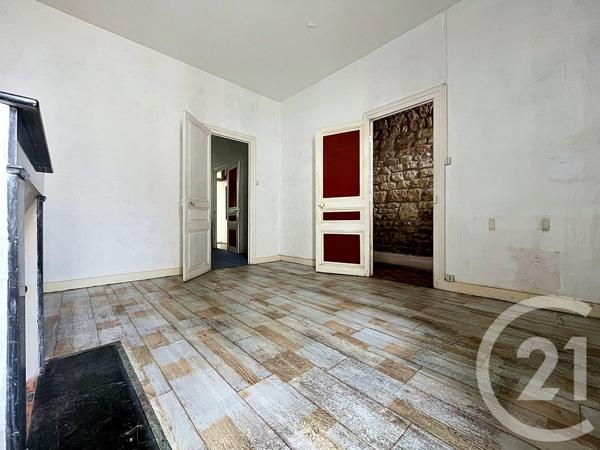 Maison à vendre  4 pièces - 79,49 m 2   ROCHEFORT  - 17