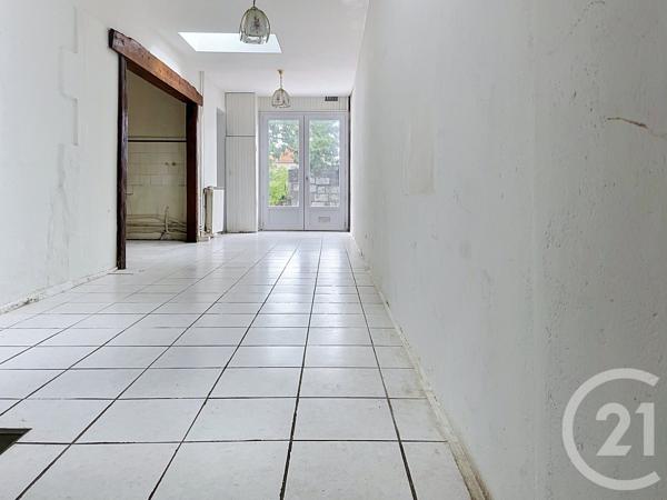 Maison à vendre  4 pièces - 79,49 m 2   ROCHEFORT  - 17