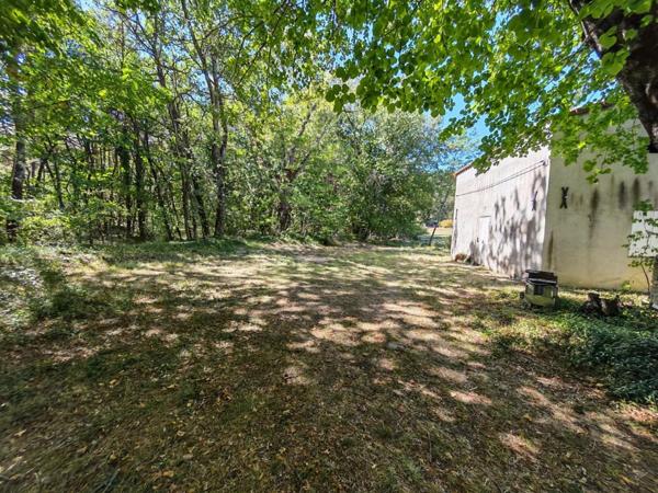 Maison à finir, sans vis-à-vis, écrin de verdure