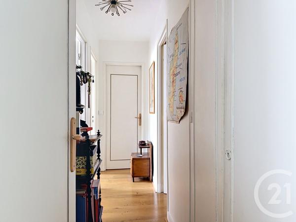 Appartement T3 à vendre  3 pièces - 66 m 2   BORDEAUX  - 33