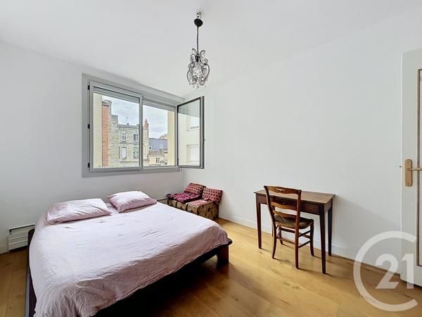 Appartement T3 à vendre  3 pièces - 66 m 2   BORDEAUX  - 33