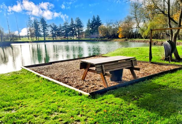 Lacs à vendre à Gennes-Longuefuye (53200) - Mayenne