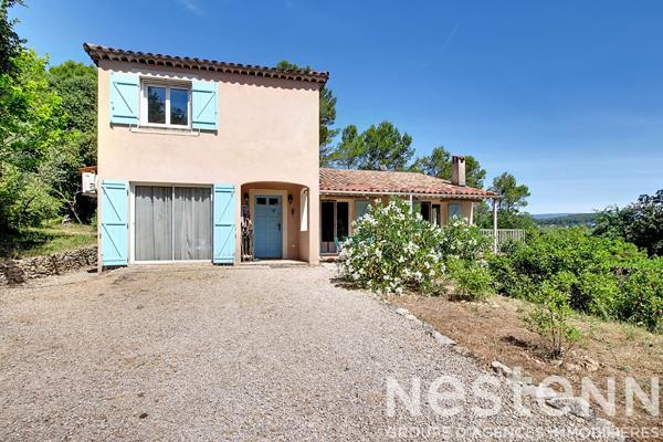 A VENDRE à LORGUES - Propriété 125m² avec piscine et grand terrain clos.