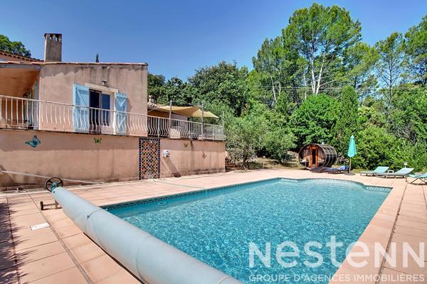 A VENDRE à LORGUES - Propriété 125m² avec piscine et grand terrain clos.