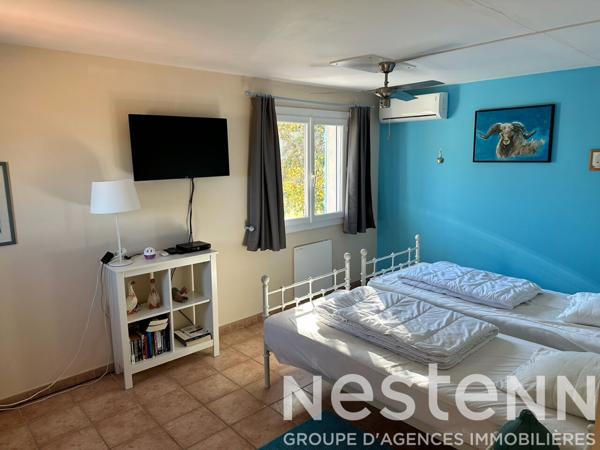 A VENDRE à LORGUES - Propriété 125m² avec piscine et grand terrain clos.