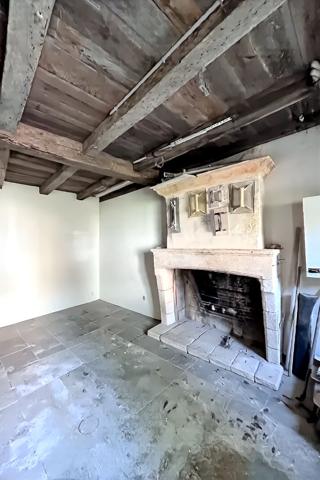 Maison a renover sur terrain de 330m2, Puilboreau 17138