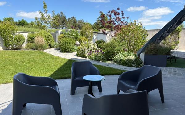 Maison à vendre    6 pièces • 190 m2 Houdan