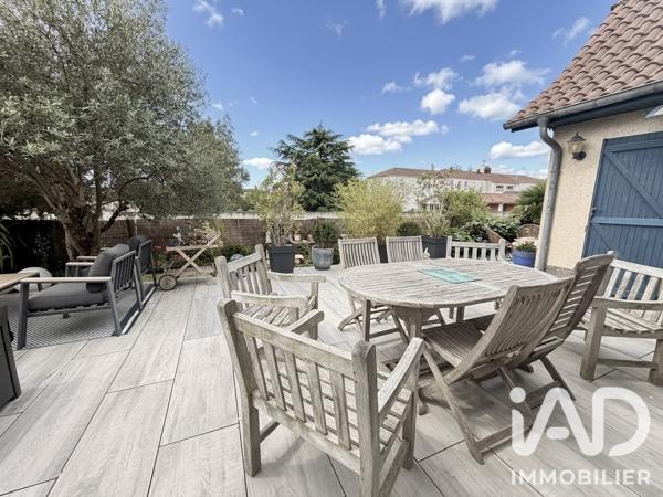 Maison à vendre 6 pièces 143 m² Tarbes