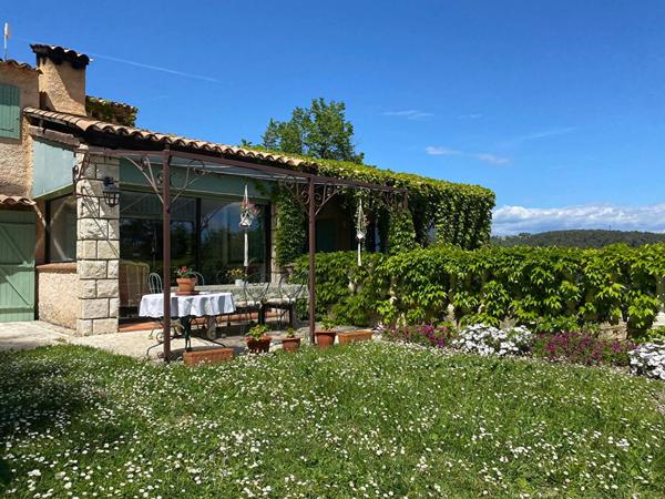 Maison Vence 10 pièce(s) 315 m2