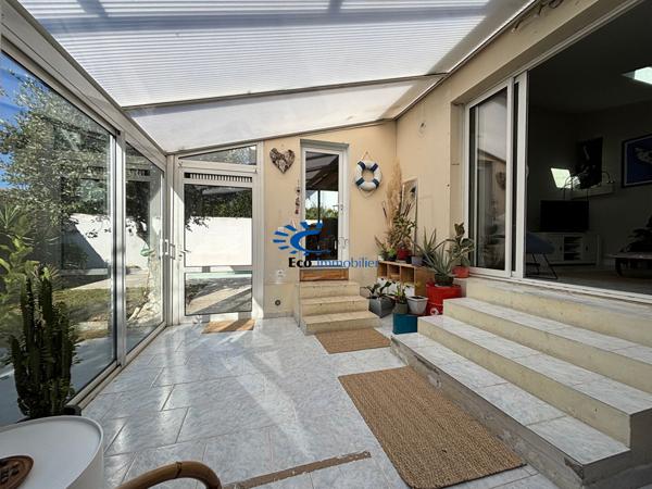 LA ROCHELLE MAISON TYPE ECHOPPE + GARAGE ET PISCINE AU CALME  La rochelle