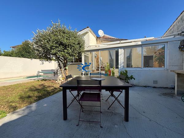 LA ROCHELLE MAISON TYPE ECHOPPE + GARAGE ET PISCINE AU CALME  La rochelle