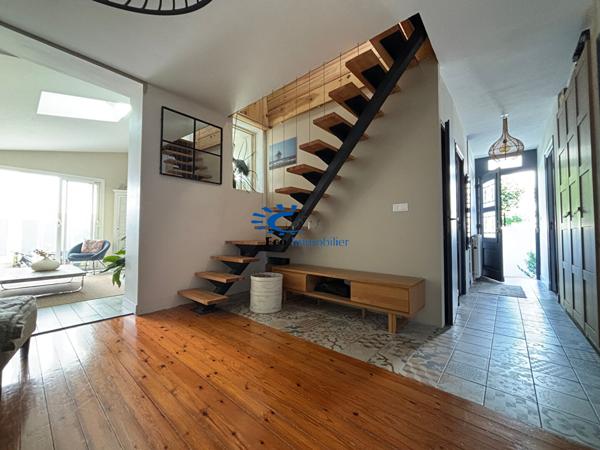 LA ROCHELLE MAISON TYPE ECHOPPE + GARAGE ET PISCINE AU CALME  La rochelle