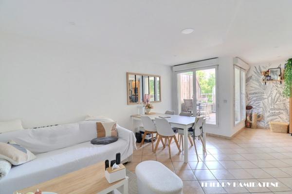 COTEAUX LIMITE SANNOIS DERNIER ETAGE TRES BEL APPARTEMENT DUPLEX TERRASSE 4 PIECES 80M2 3 CHAMBRES DOUBLE PARKING EN S/SOL