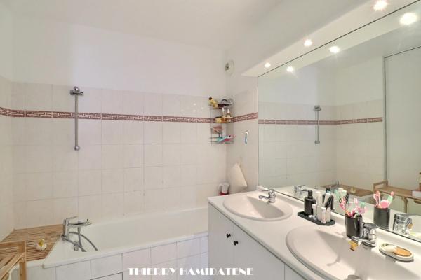 COTEAUX LIMITE SANNOIS DERNIER ETAGE TRES BEL APPARTEMENT DUPLEX TERRASSE 4 PIECES 80M2 3 CHAMBRES DOUBLE PARKING EN S/SOL