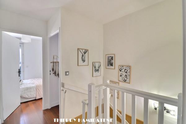 COTEAUX LIMITE SANNOIS DERNIER ETAGE TRES BEL APPARTEMENT DUPLEX TERRASSE 4 PIECES 80M2 3 CHAMBRES DOUBLE PARKING EN S/SOL