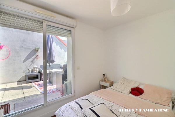 COTEAUX LIMITE SANNOIS DERNIER ETAGE TRES BEL APPARTEMENT DUPLEX TERRASSE 4 PIECES 80M2 3 CHAMBRES DOUBLE PARKING EN S/SOL