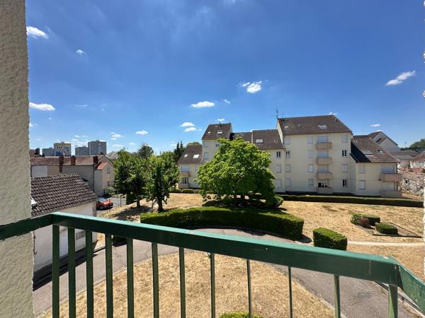 Parking + appartement