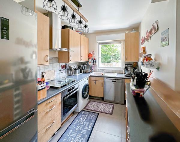 Margency (95580) Margency. Duplex de 78 M2 avec box.