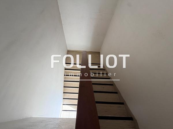 Immeuble de fort potentiel 9 pièces à vendre aux Pieux