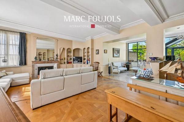 Clermont – Remarquable propriété ancienne avec jardin clos