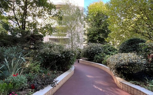 Appartement à vendre    5 pièces • 107,31 m2 Paris 13