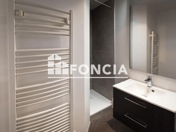 Location Studio meublé 23.35 m² - 6 RUE ELIE VERNET Grenoble 38000