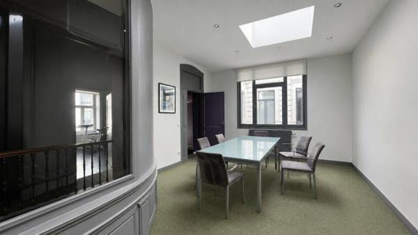 Vieux Lille - Hôtel particulier de 436 m² avec cour intérieure à usage professionnel / Hôtel particulier / Co-living Lille