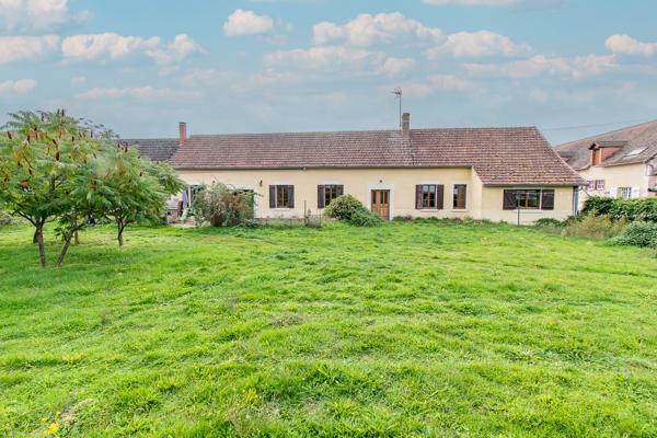 Maison Theillay 6 pièce(s) 180.5 m2