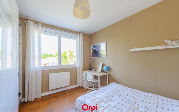 Maison à vendre    6 pièces •  Thairé