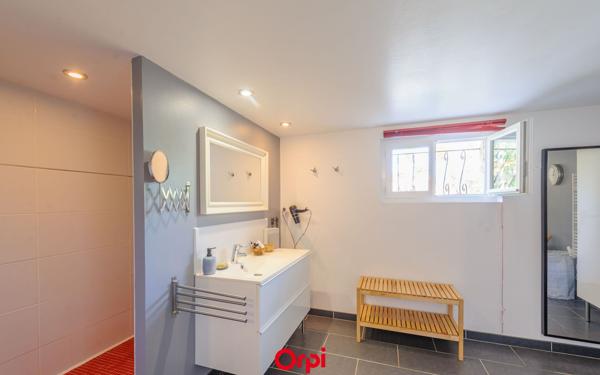 Maison à vendre    6 pièces •  Thairé