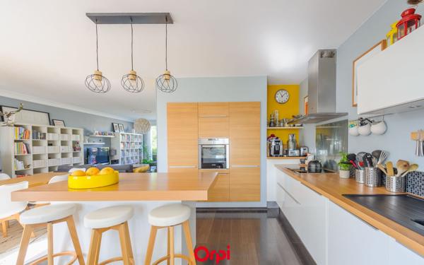 Maison à vendre    6 pièces •  Thairé