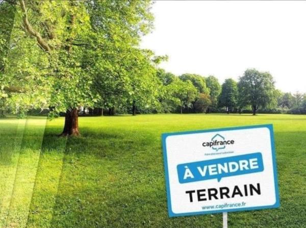 Terrain constructible à vendre à Coutarnoux- verger