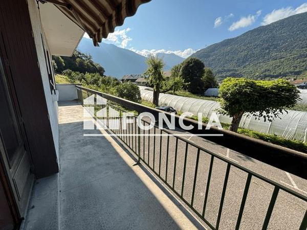 Location Appartement 4 pièces 95.7 m² - LE COTEAU Albertville 73200