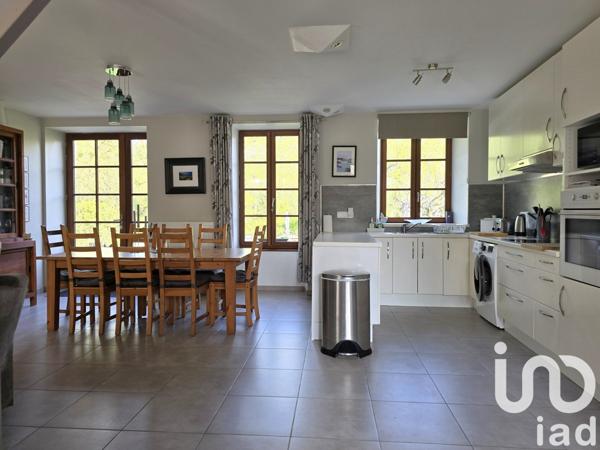 Moulin 20 pièces de 658 m² à Bourg-Charente (16200)