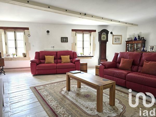 Moulin 20 pièces de 658 m² à Bourg-Charente (16200)
