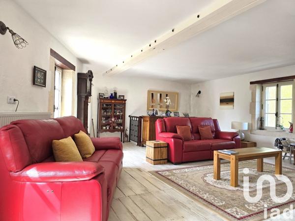 Moulin 20 pièces de 658 m² à Bourg-Charente (16200)
