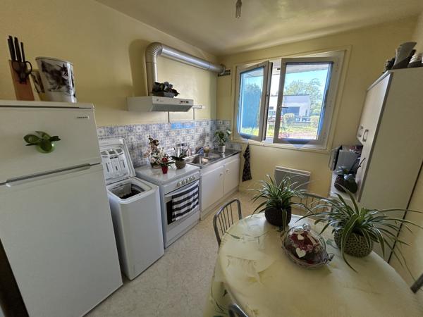 Maison
         5 pièces
        - 107 m² 172 000 € *