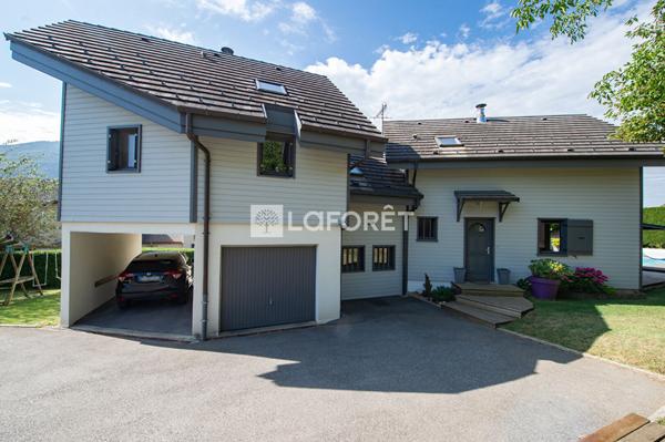 Achat maison près de GILLY SUR ISERE - 8 pièce(s) - 216 m² - 760 000 €